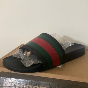 Gucci slide size 11 man
